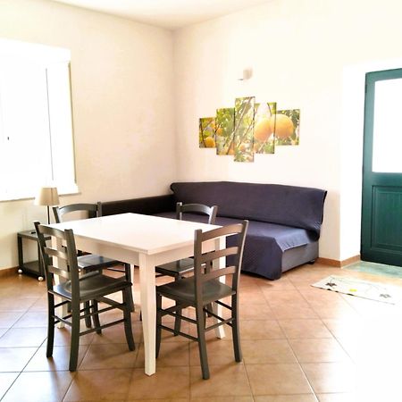 Ferienwohnung Sea Breeze House Amalfi Exterior foto